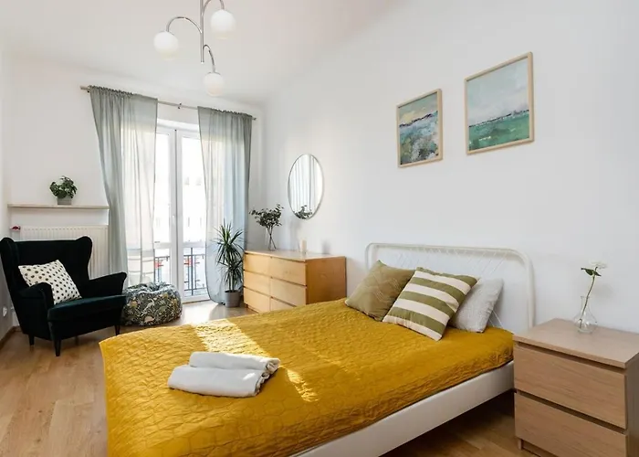 Coriander Center Apartment *