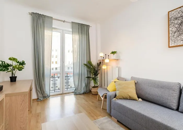 Coriander Center Apartment